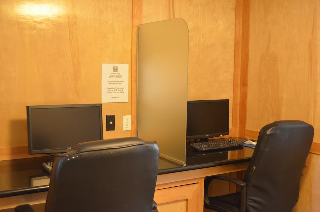 Comfort Inn & Suites Vancouver Downtown City Center מראה חיצוני תמונה