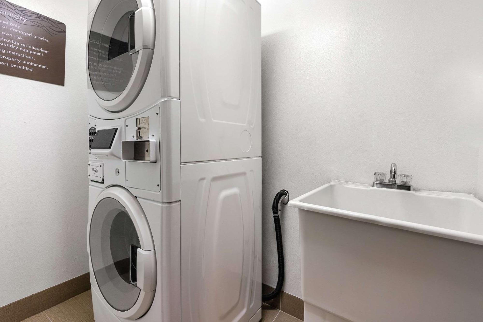 Comfort Inn & Suites Vancouver Downtown City Center מראה חיצוני תמונה