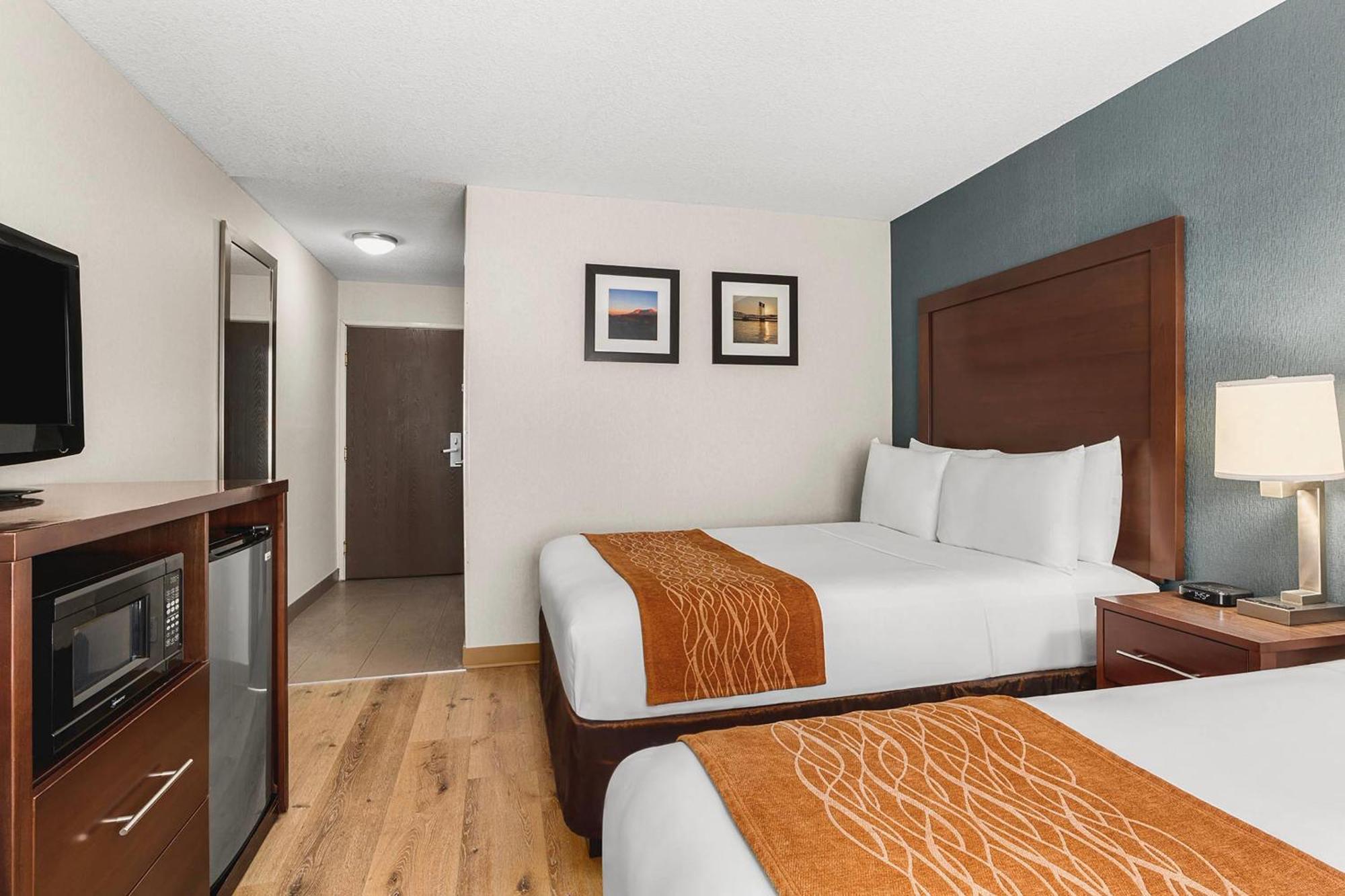 Comfort Inn & Suites Vancouver Downtown City Center מראה חיצוני תמונה