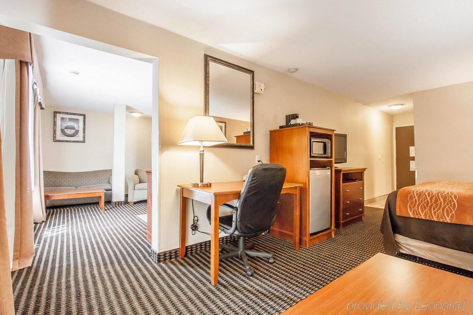 Comfort Inn & Suites Vancouver Downtown City Center מראה חיצוני תמונה