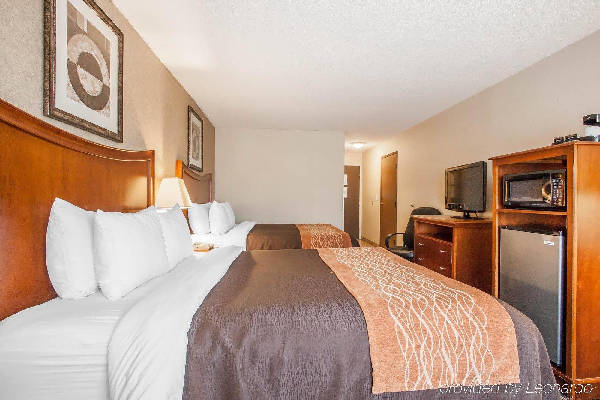 Comfort Inn & Suites Vancouver Downtown City Center מראה חיצוני תמונה